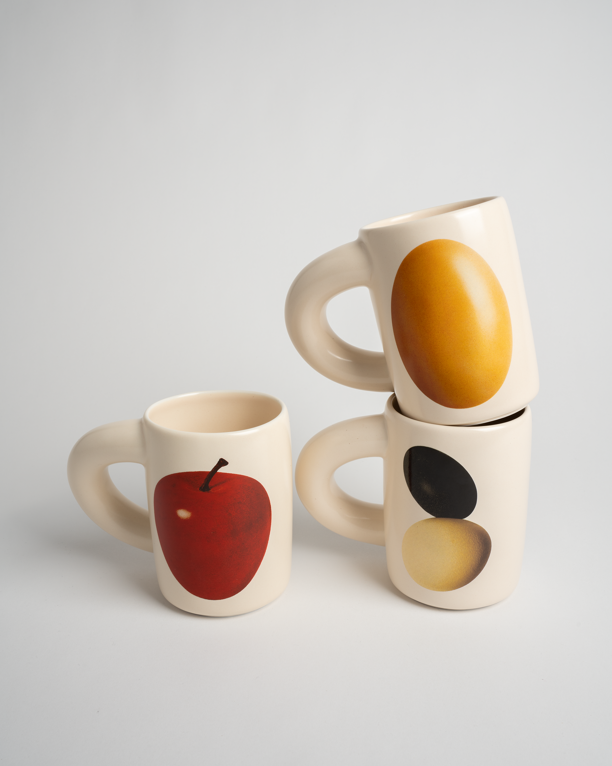 Macaroni Mug - Apple & Eggs